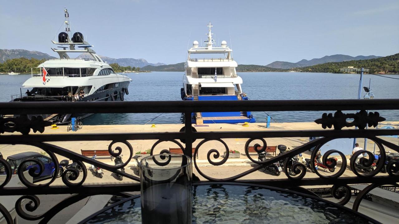 Poros Mood Hotel Poros Town ภายนอก รูปภาพ